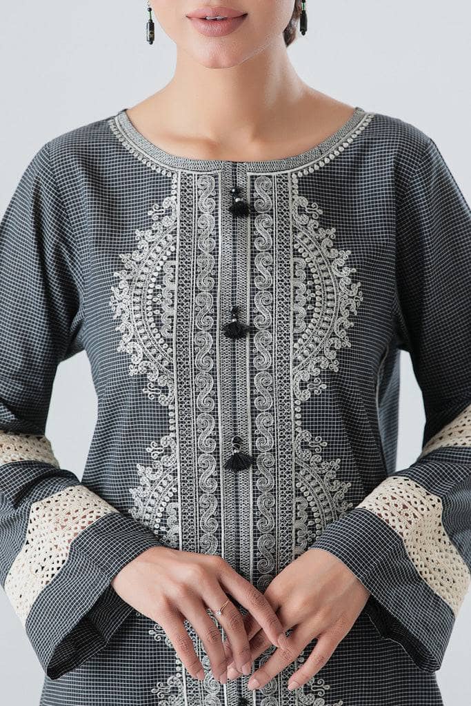 img_beechtree_lawn_2022_awwal_boutique