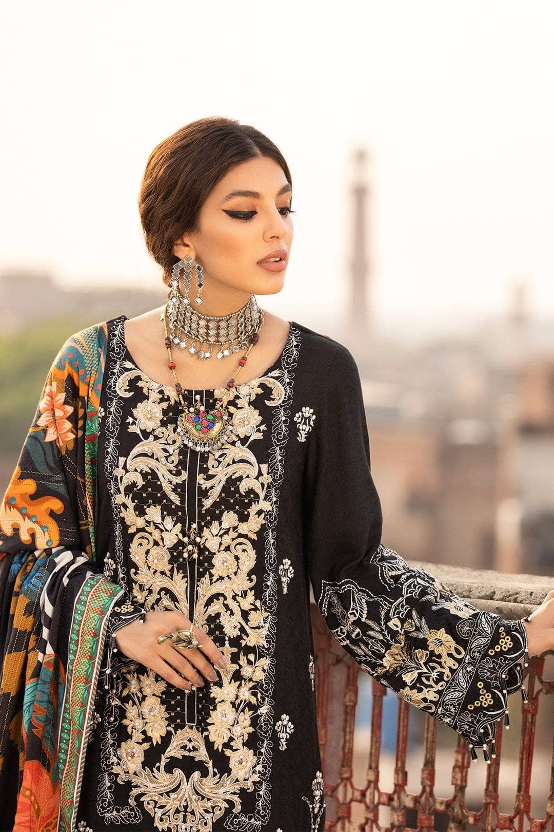 img_nureh_maya_linen_awwal_boutique