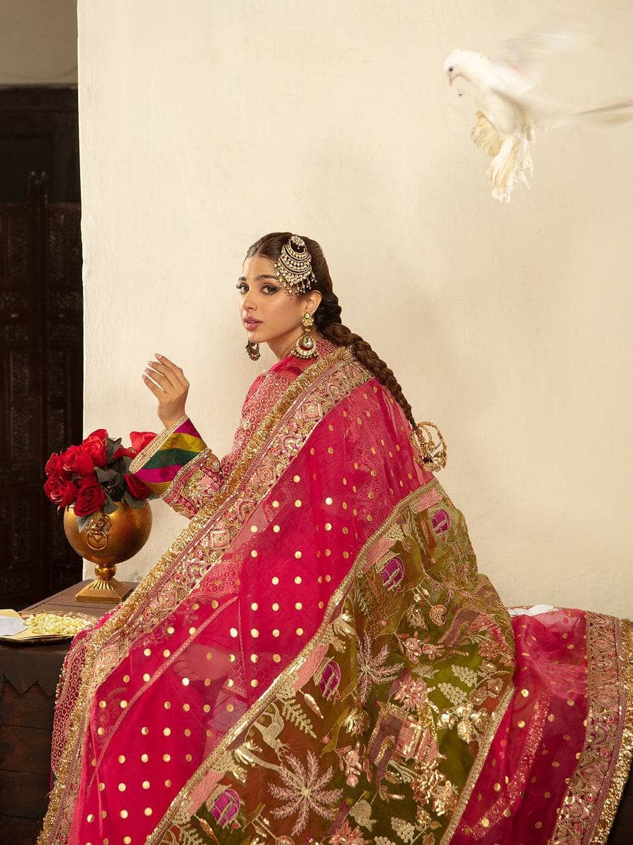 img_maryam_hussain_wedding_edition_awwal_boutique