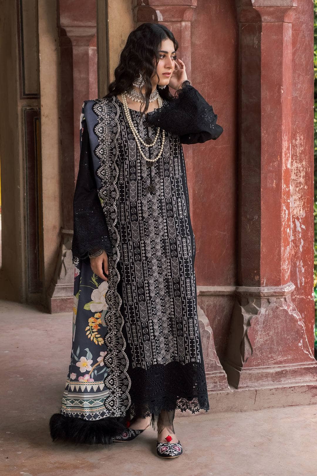 img_nureh_maya_khaddar_awwal_boutique