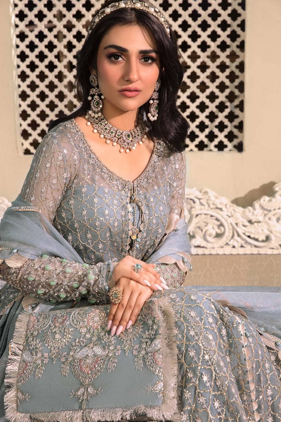 img_maria_b_mbroidered_chiffon_23_awwal_boutique