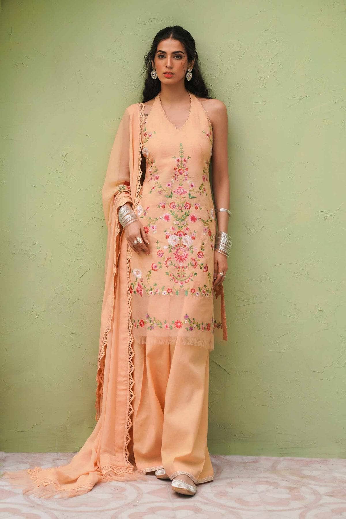 Img_zara_shahjahan_lawn_23_awwal_boutique