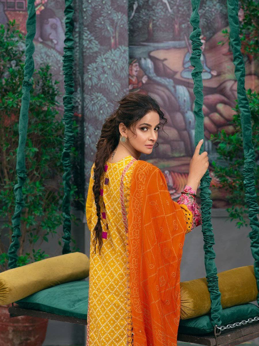 img_maryam_hussain_luxury_lawn_2021_awwal_boutique