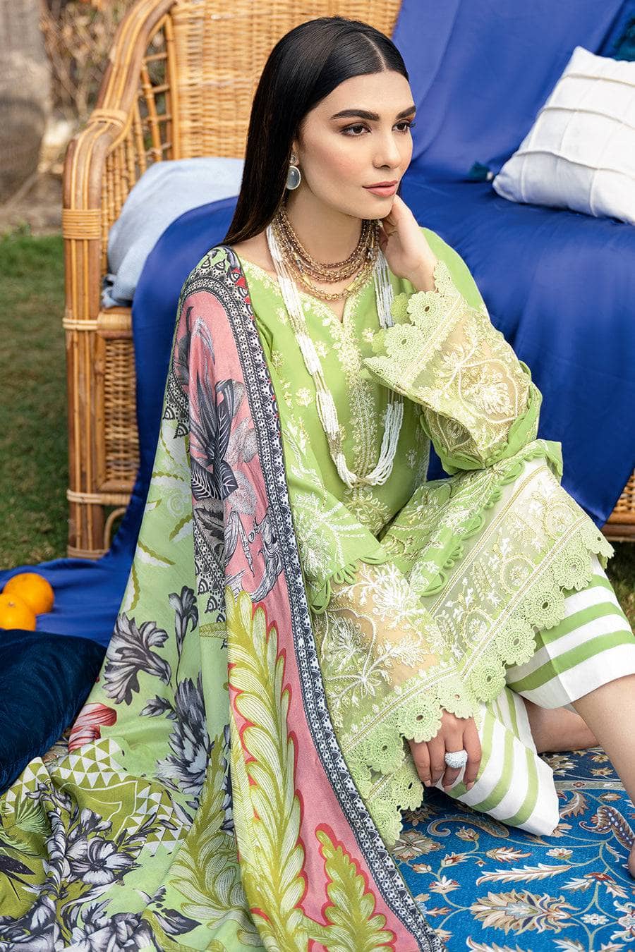img_ramsha_andaz_lawn_23_awwal_boutique