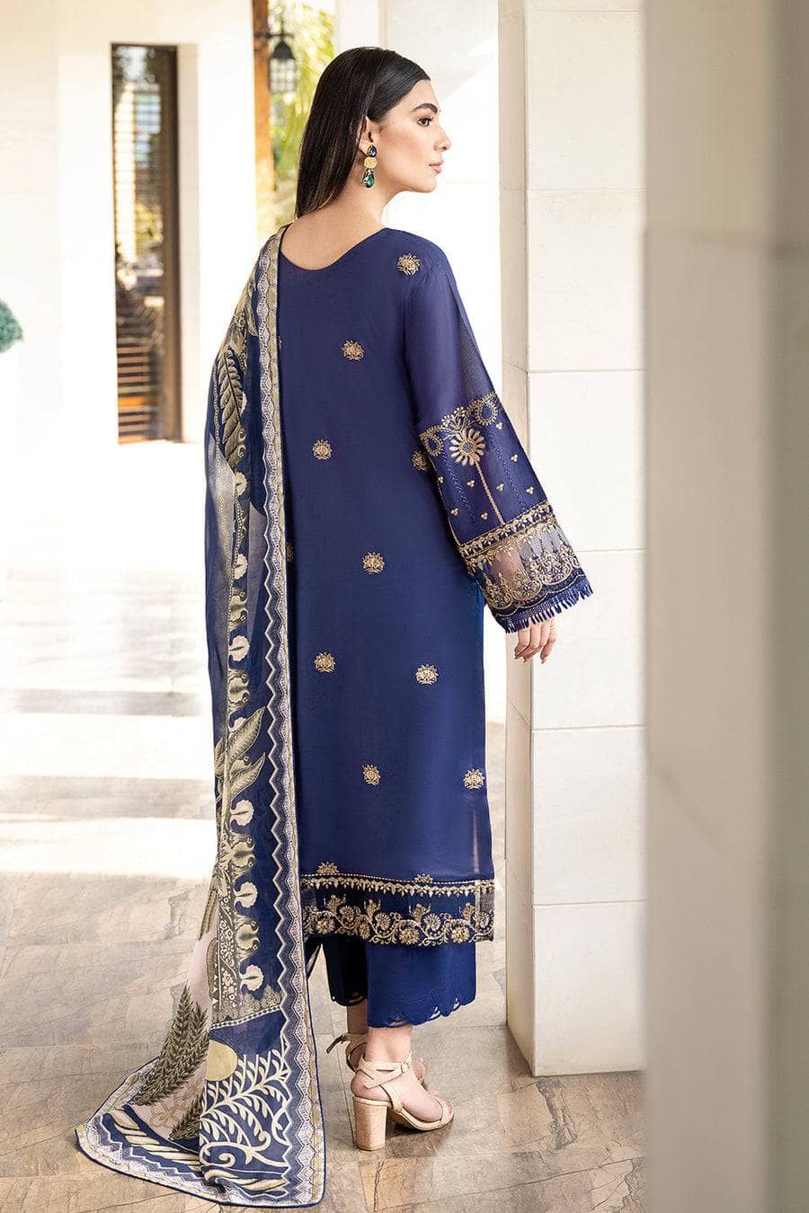 img_ramsha_andaz_lawn_23_awwal_boutique