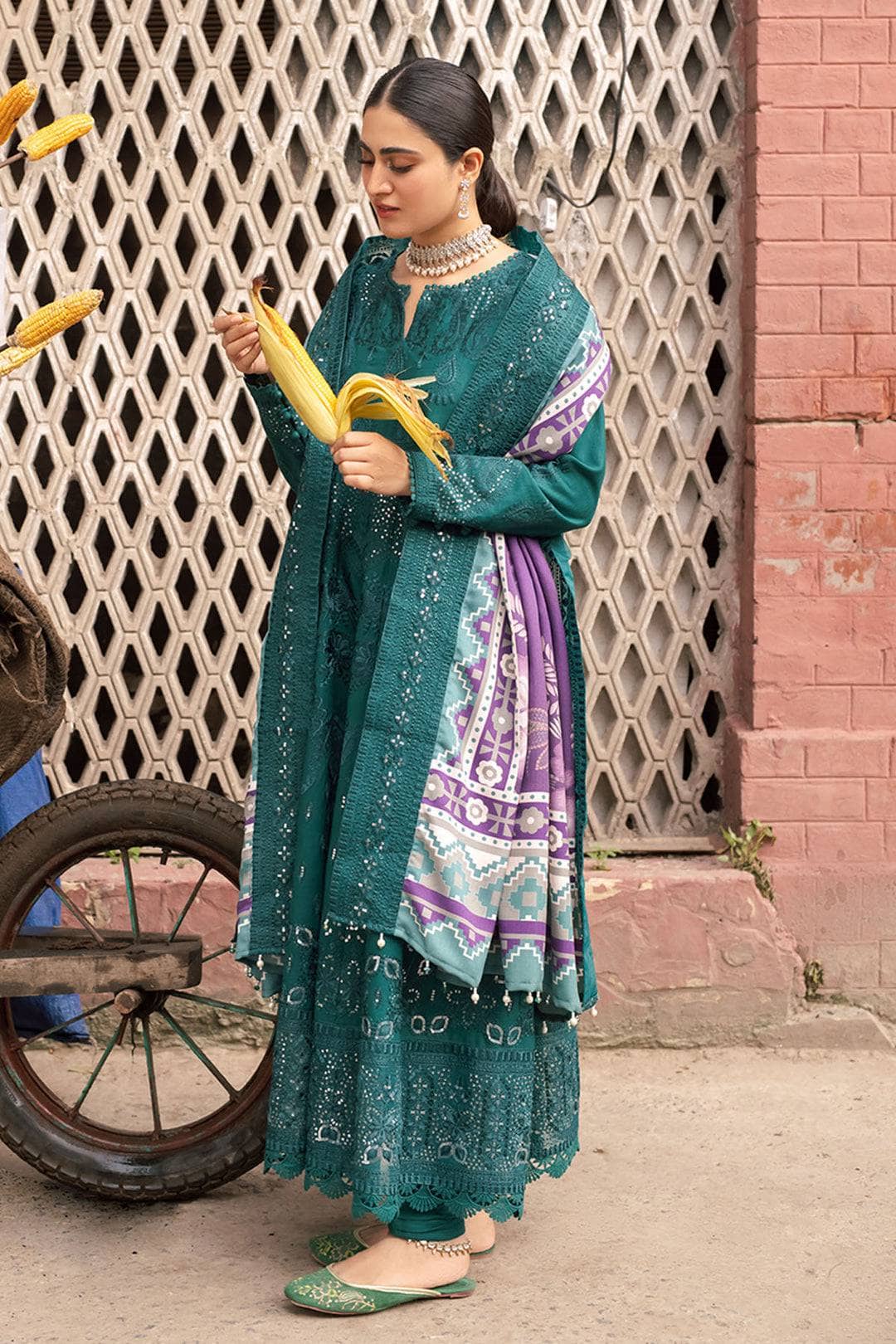 img_nureh_maya_khaddar_awwal_boutique