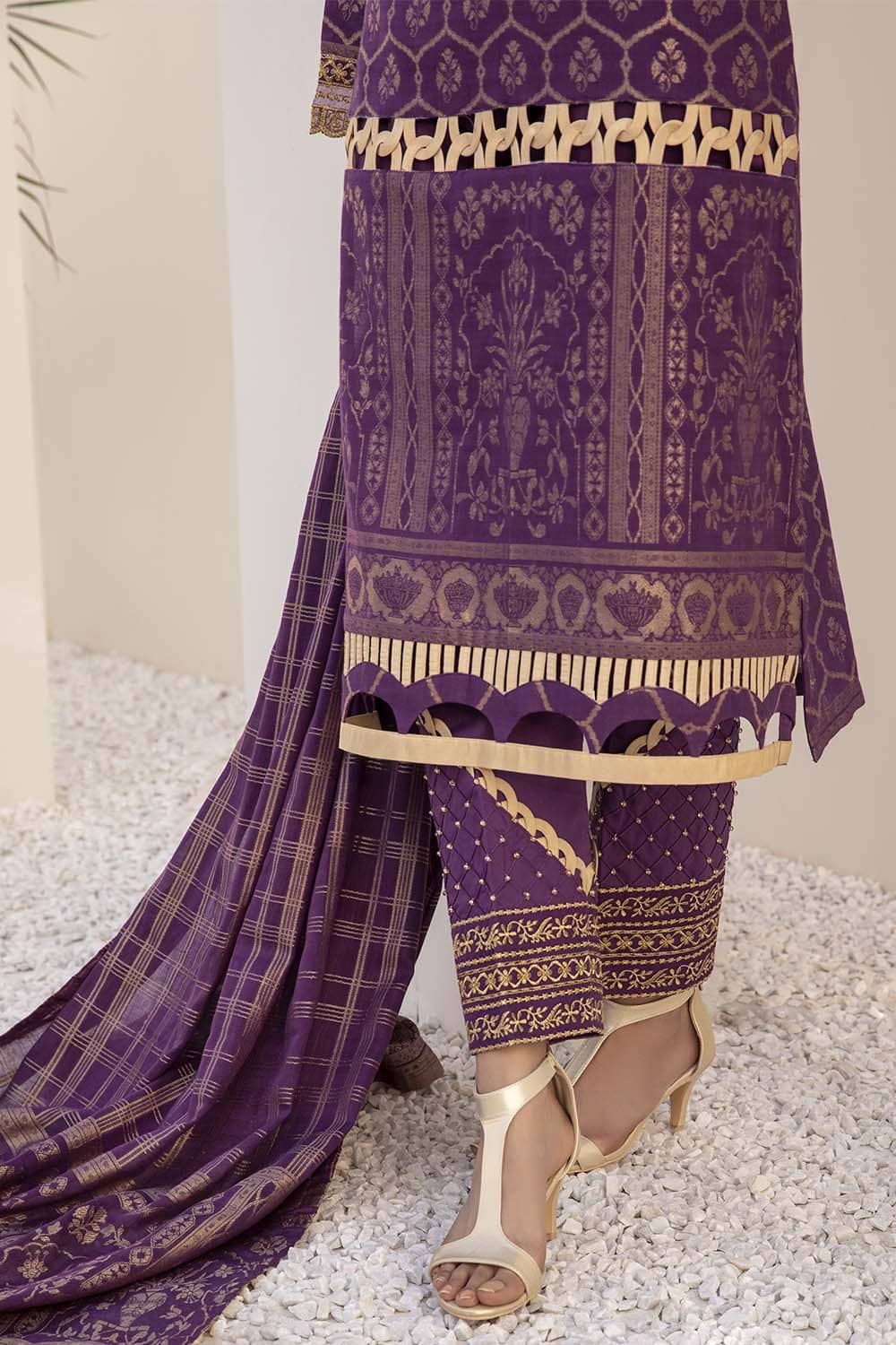 img_azure_luxury_jacquard_festive_collection_awwal_boutique