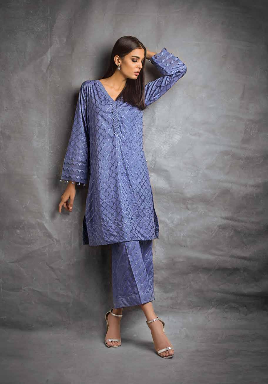 img_gul_ahmed_festive_lawn_collection_awwal_boutique