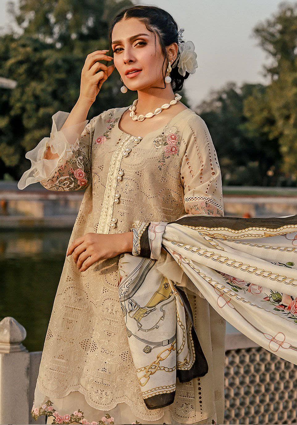 img_Elaf_festive_lawn_2021_awwal_boutique