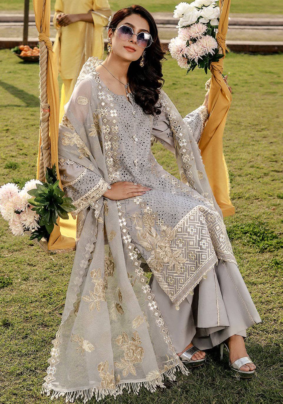 img_Elaf_festive_lawn_2021_awwal_boutique