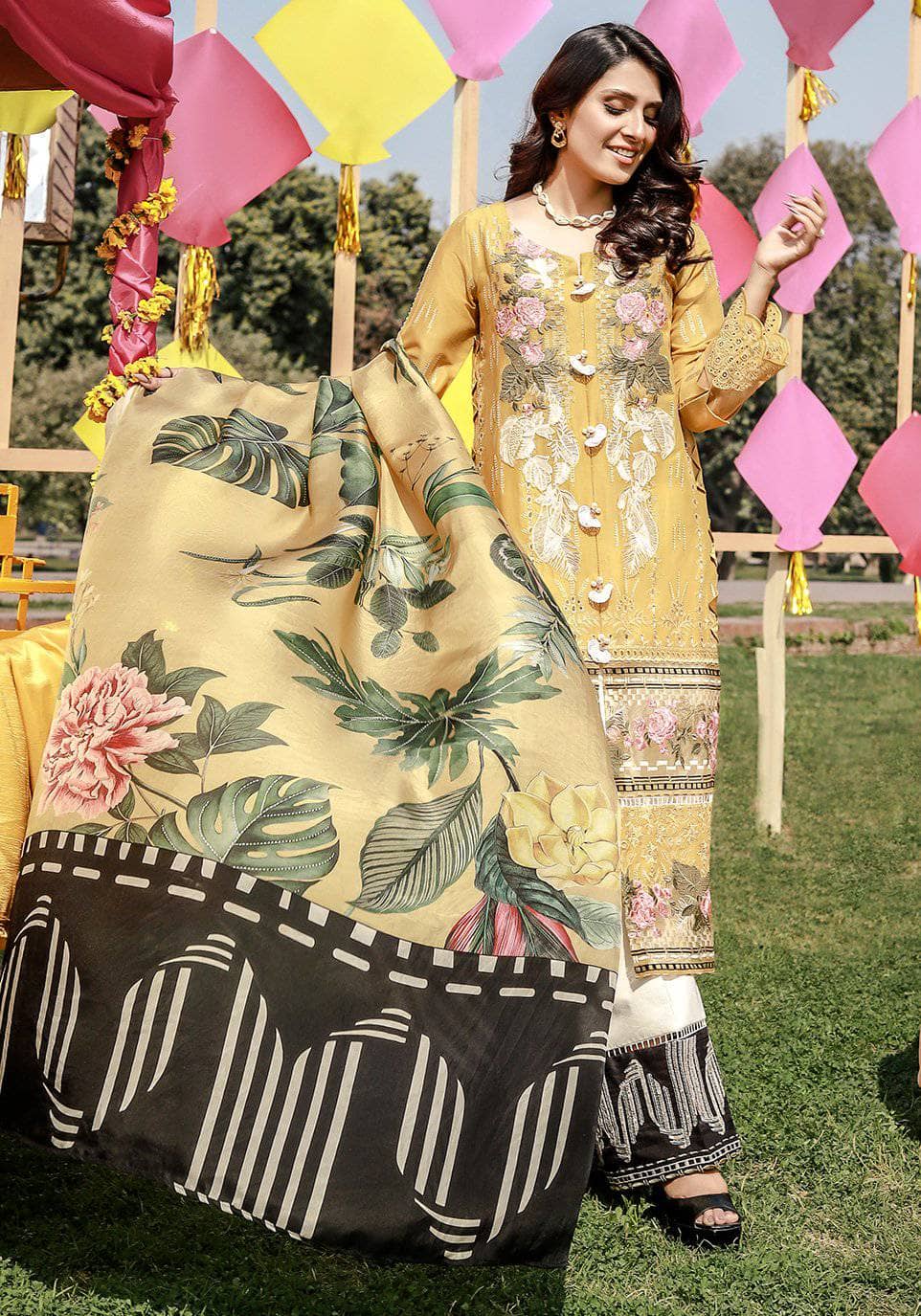 img_Elaf_festive_lawn_2021_awwal_boutique