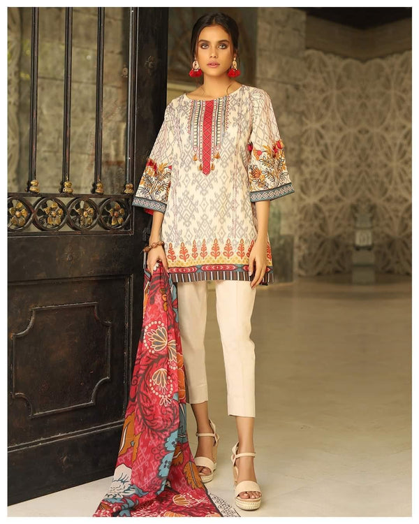 img_lsm_komal_lawn_collection_awwal_boutique