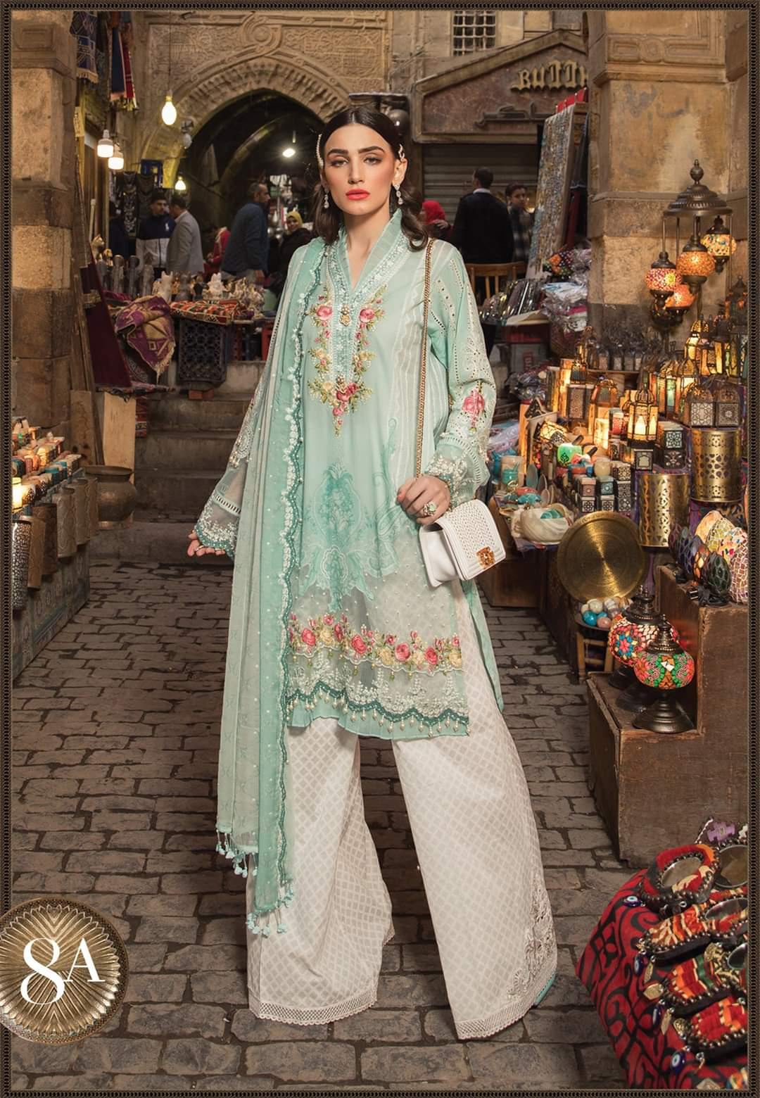 img_maria_b_lawn_collection_awwal_boutique