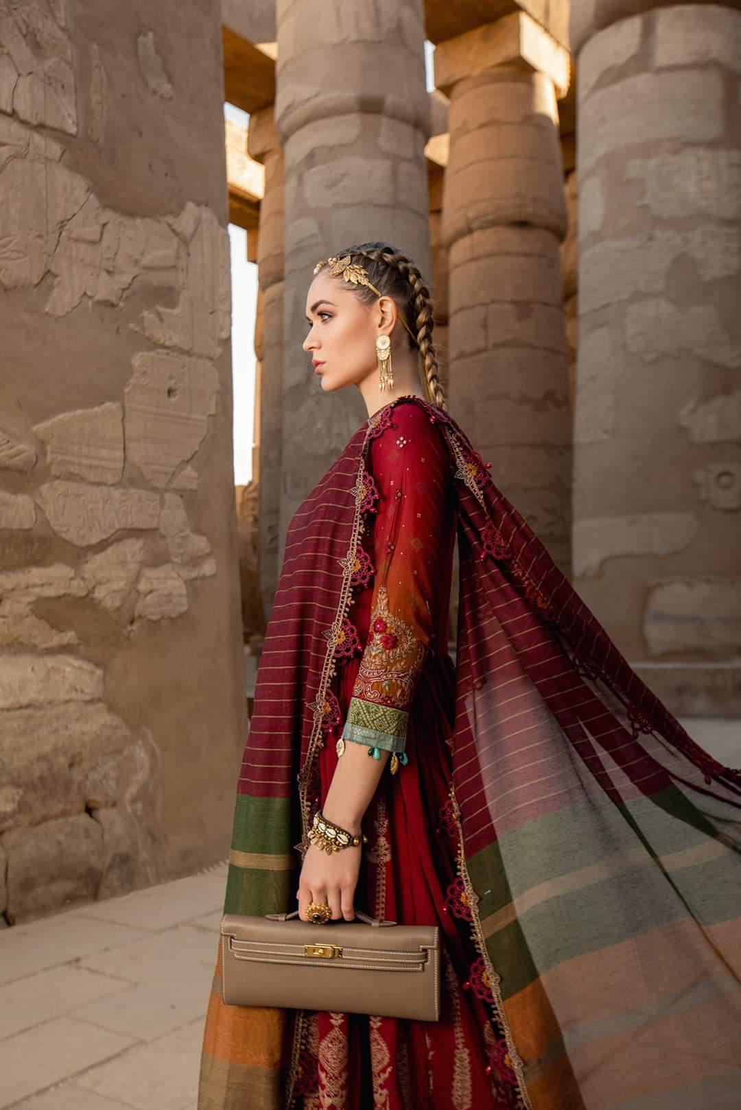 img_maria_b_lawn_collection_awwal_boutique