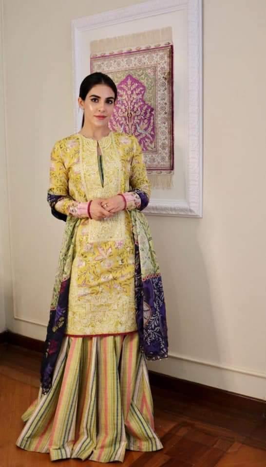 img_zara_shahjahan_lawn_garden_of_love_2020_awwal_boutique