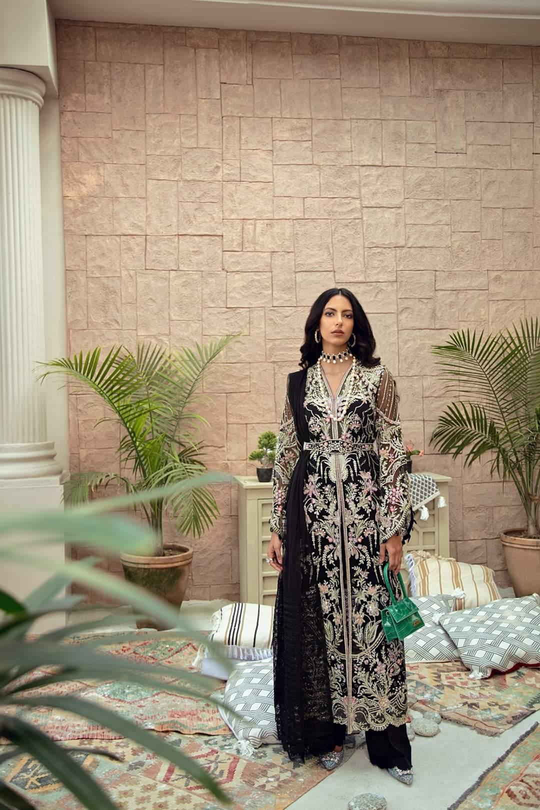 img_suffuse_freesia_luxury_wedding_edition_awwal_boutique