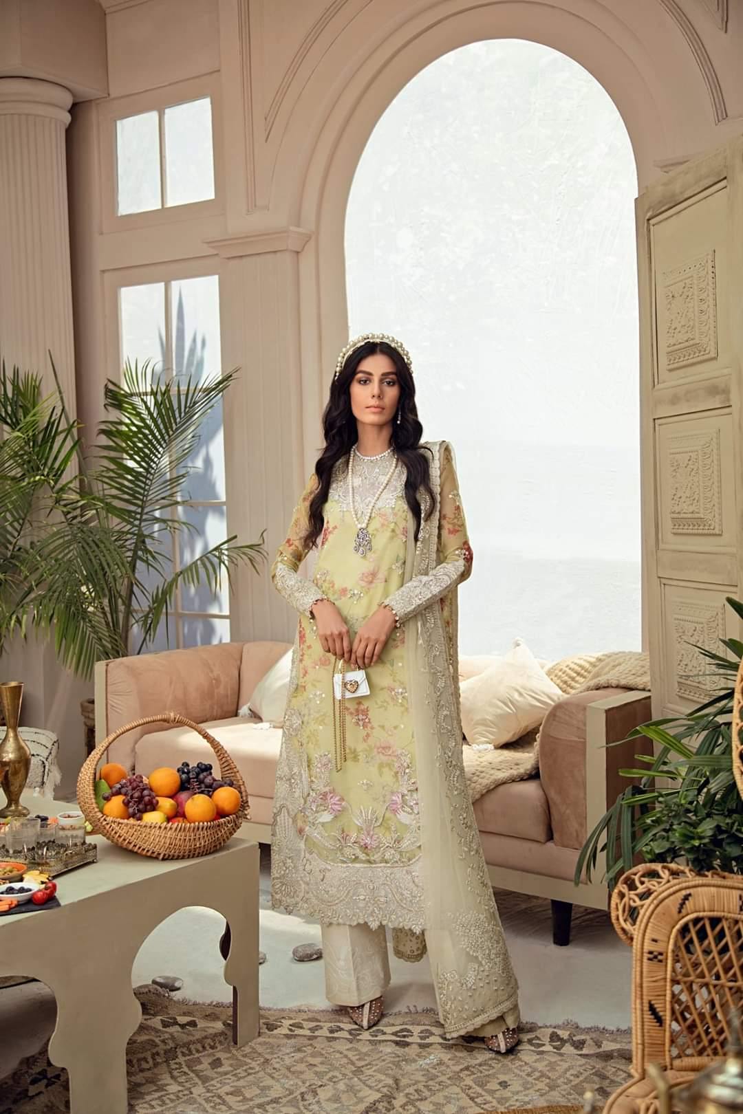 img_suffuse_freesia_luxury_wedding_edition_awwal_boutique