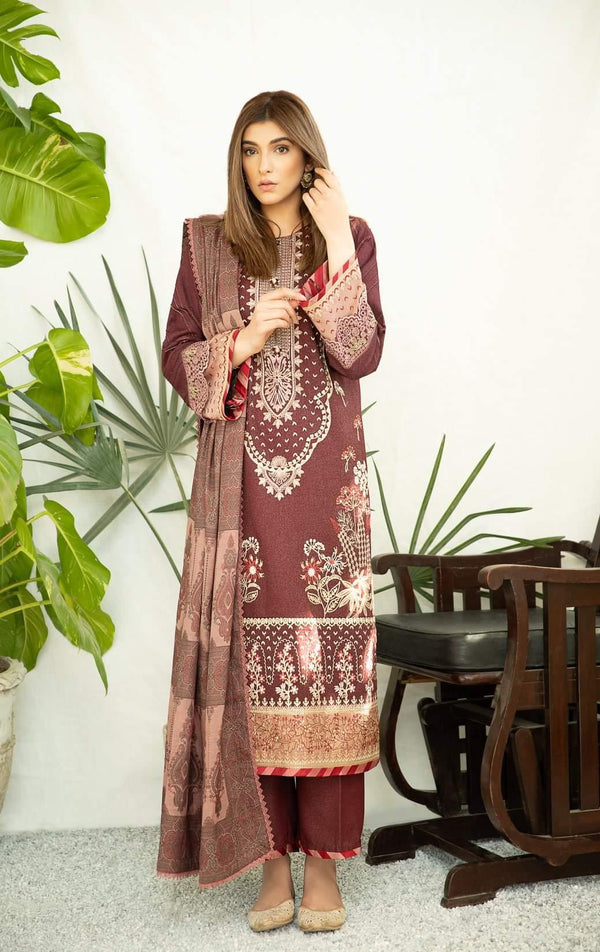 img_spotted_in_qalamkar_luxury_shawls_collection_awwal_boutique