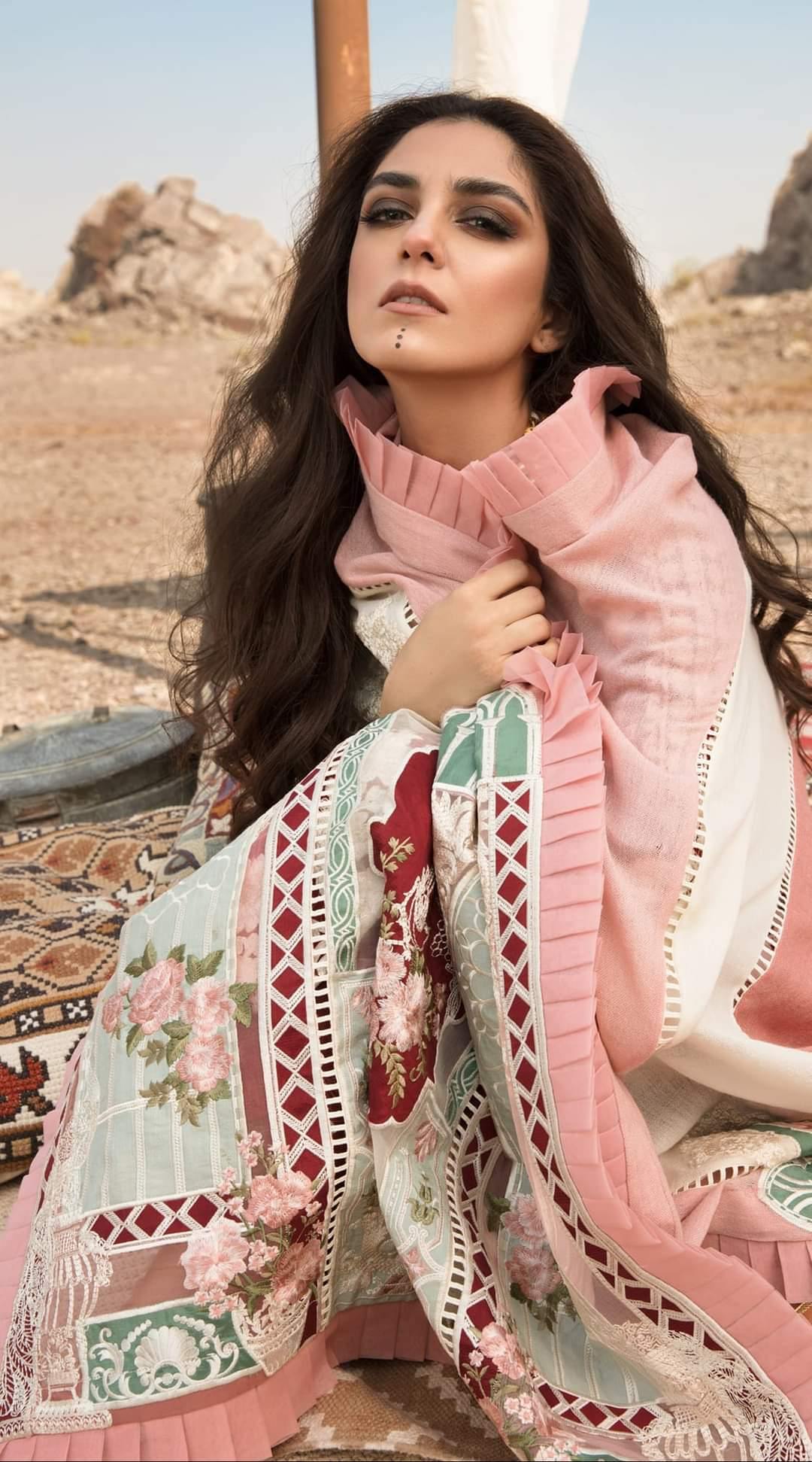 Restocked/Crimson Winter by Saira Shakira/AARI REVIVAL - RUBY - AWWALBOUTIQUE