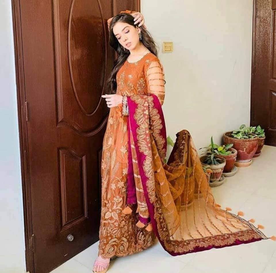 img_xenia_formals_rohtas_wedding_edition_awwal_boutique