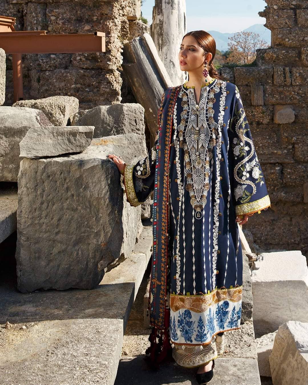 img_elan_ormana_lawn_2021_awwal_boutique