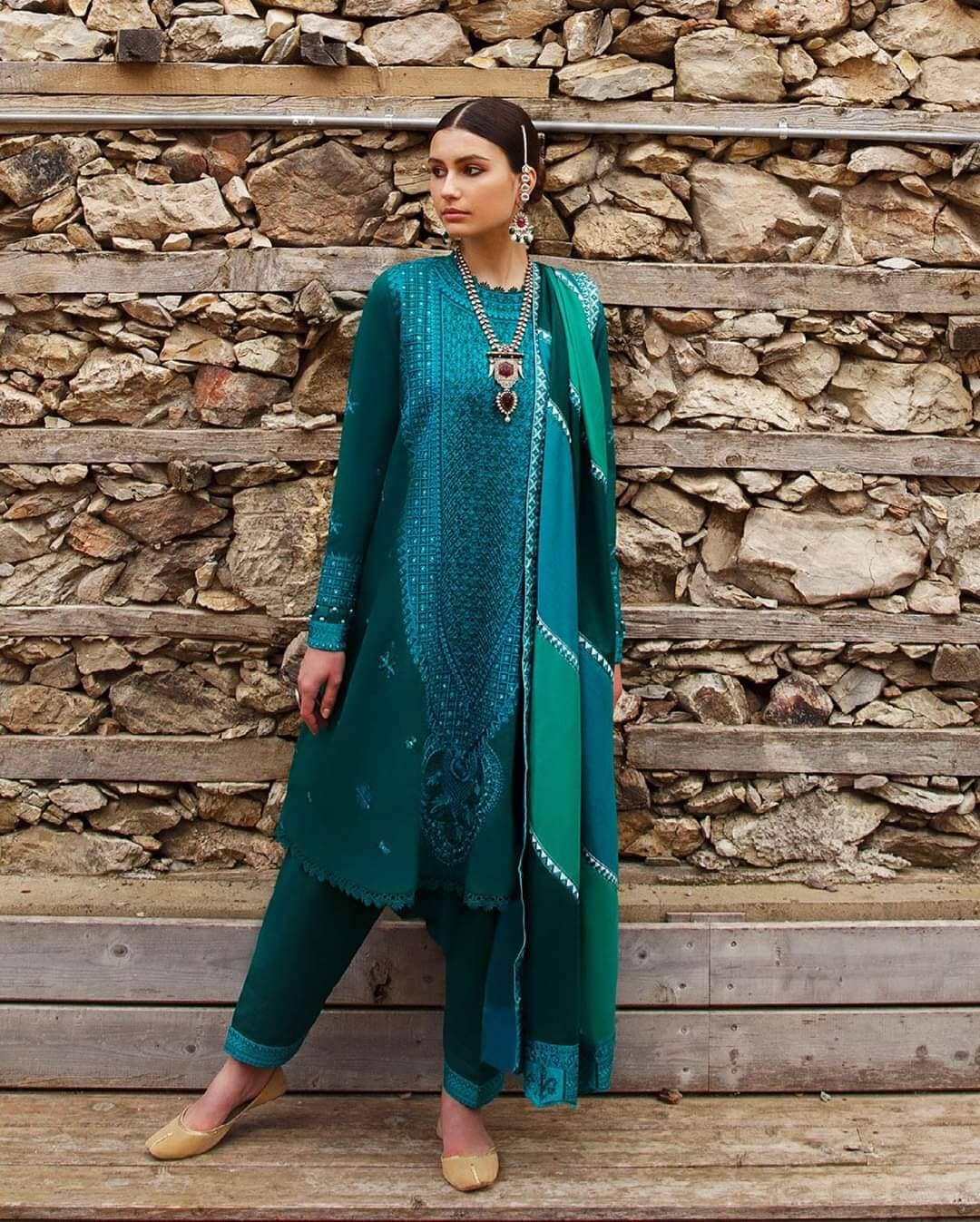 img_elan_ormana_lawn_2021_awwal_boutique