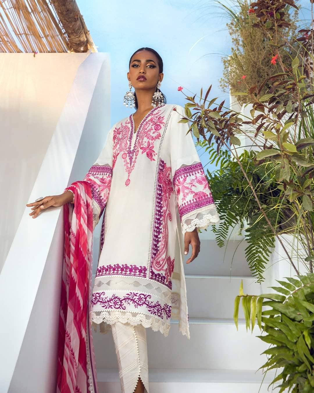 img_sana_safinaz_muzlin_lawn_2021_awwal_boutique