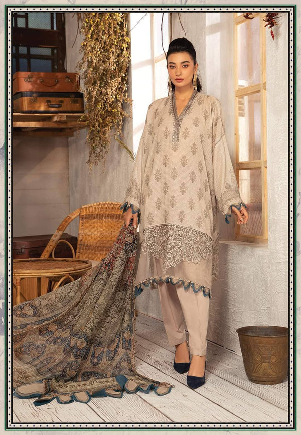 img_maria_b_m_prints_winter_woolen_shawl_awwal_boutique