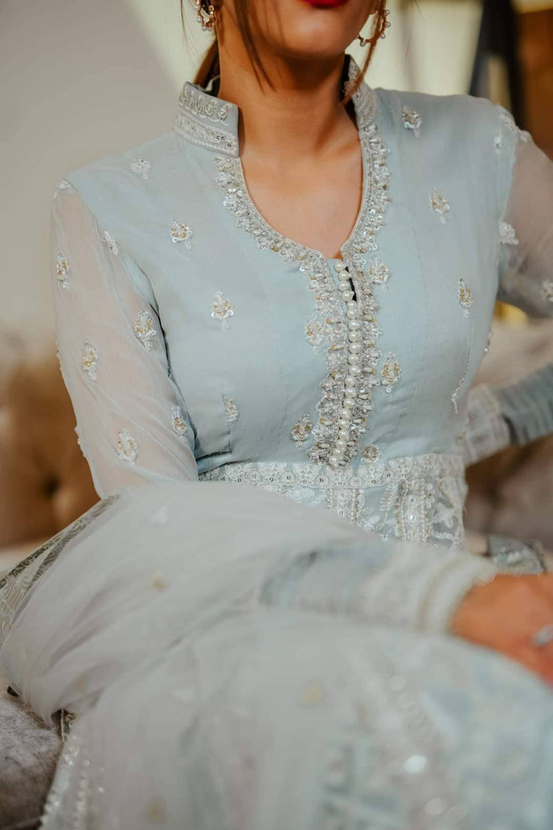 img_qalamkar_shadmani_luxury_formals_awwal_boutique