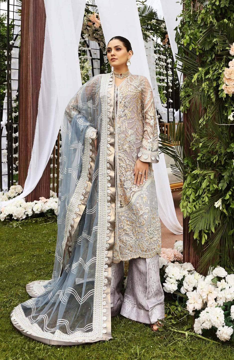 img_shamrock_resplendent_awwal_boutique