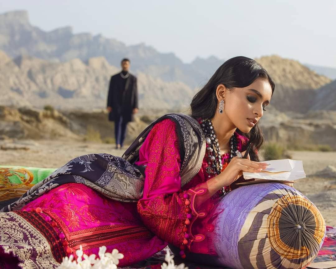 img_sana_safinaz_luxury_winter_awwal_boutique