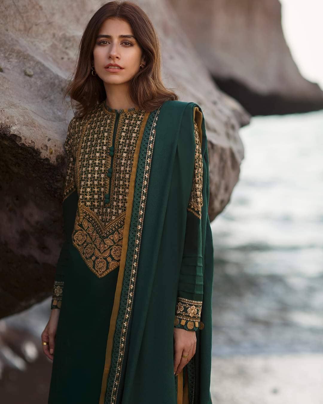 img_zaha_sahel_winter_awwal_boutique