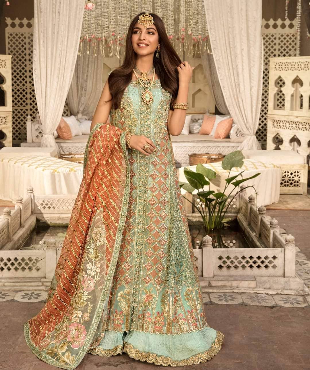 img_crimson_wedding_edition_awwal_boutique