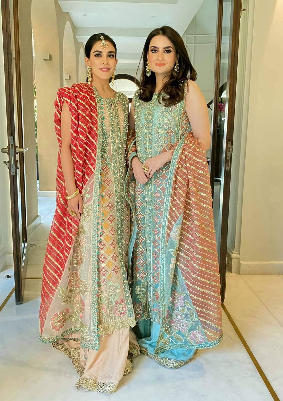 img_crimson_wedding_edition_awwal_boutique