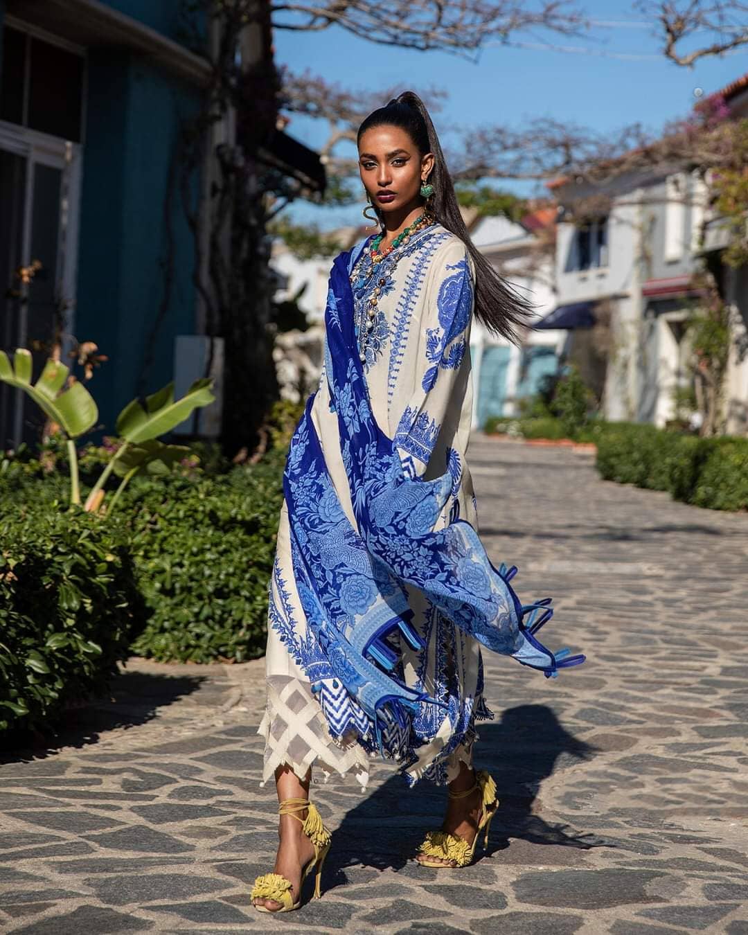 img_sana_safinaz_muzlin_22_awwal_boutique