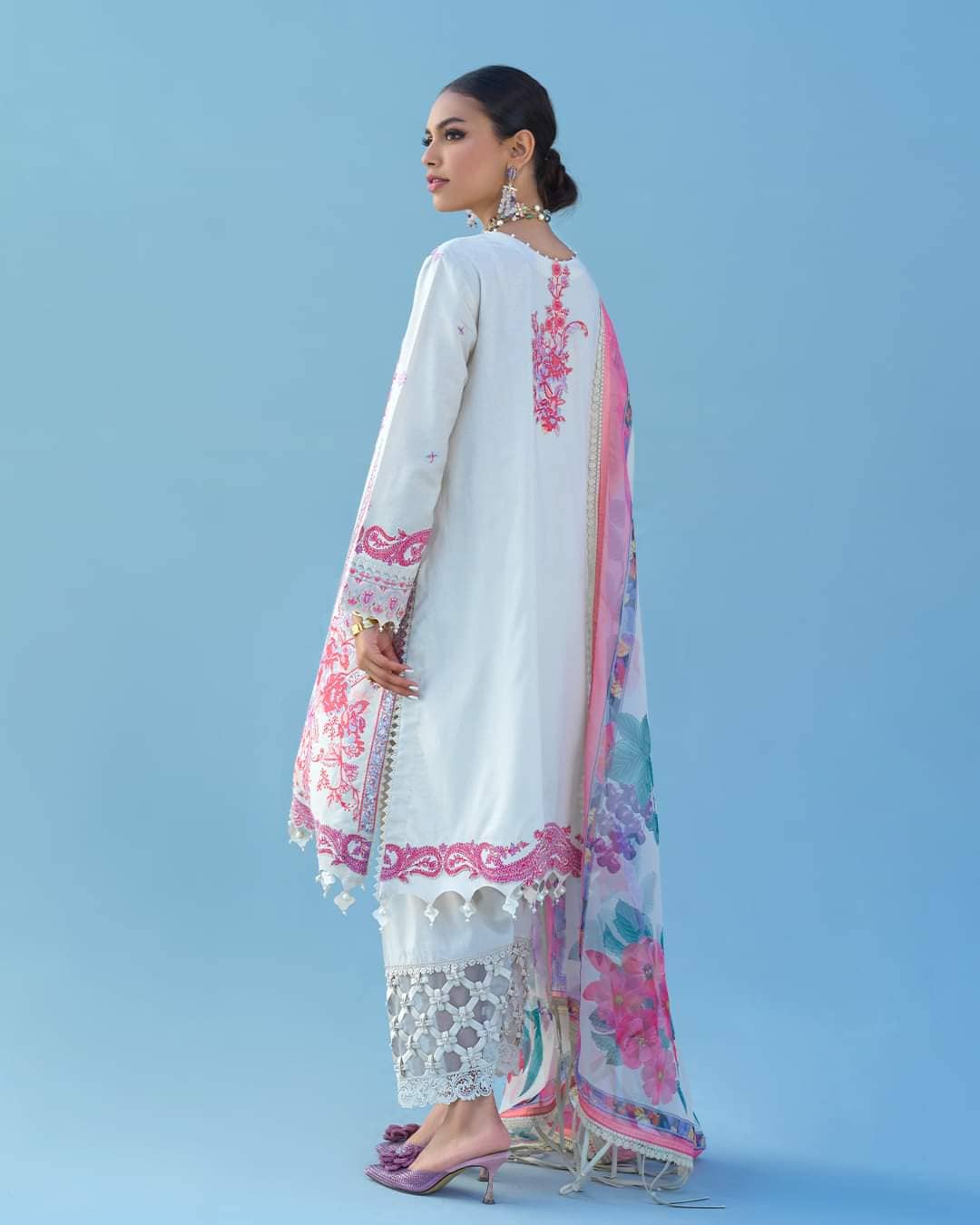 img_sana_safinaz_muzlin_22_awwal_boutique