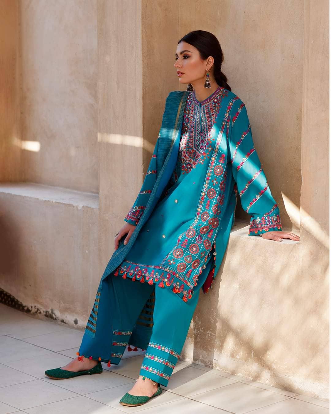 img_zaha_lawn_22_awwal_boutique