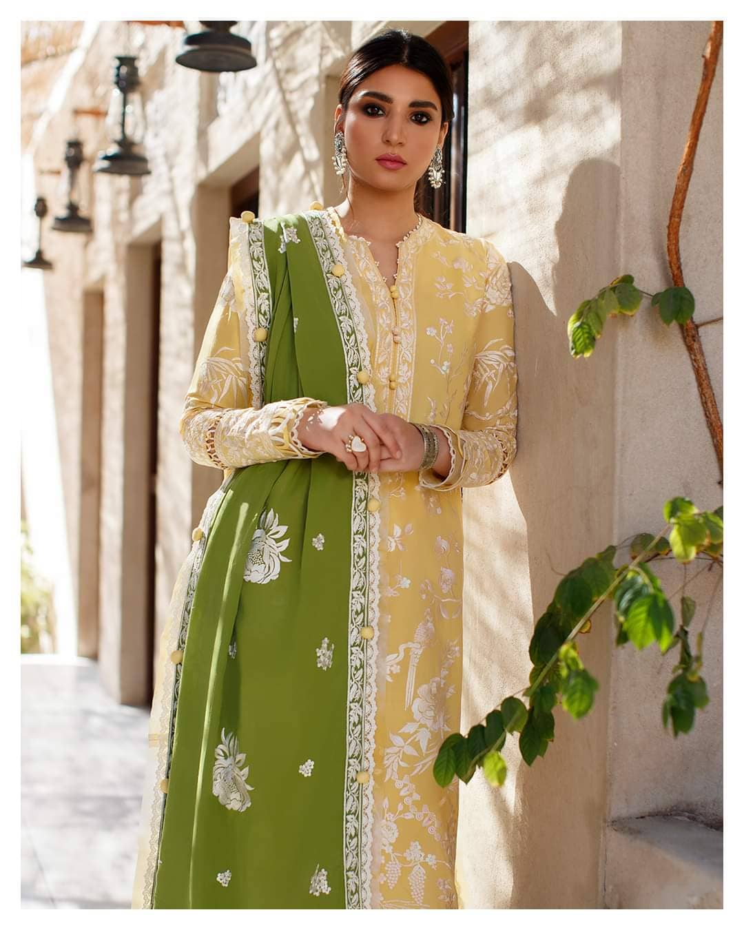 img_zaha_lawn_22_awwal_boutique