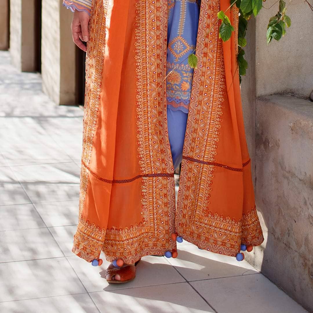 img_zaha_lawn_22_awwal_boutique