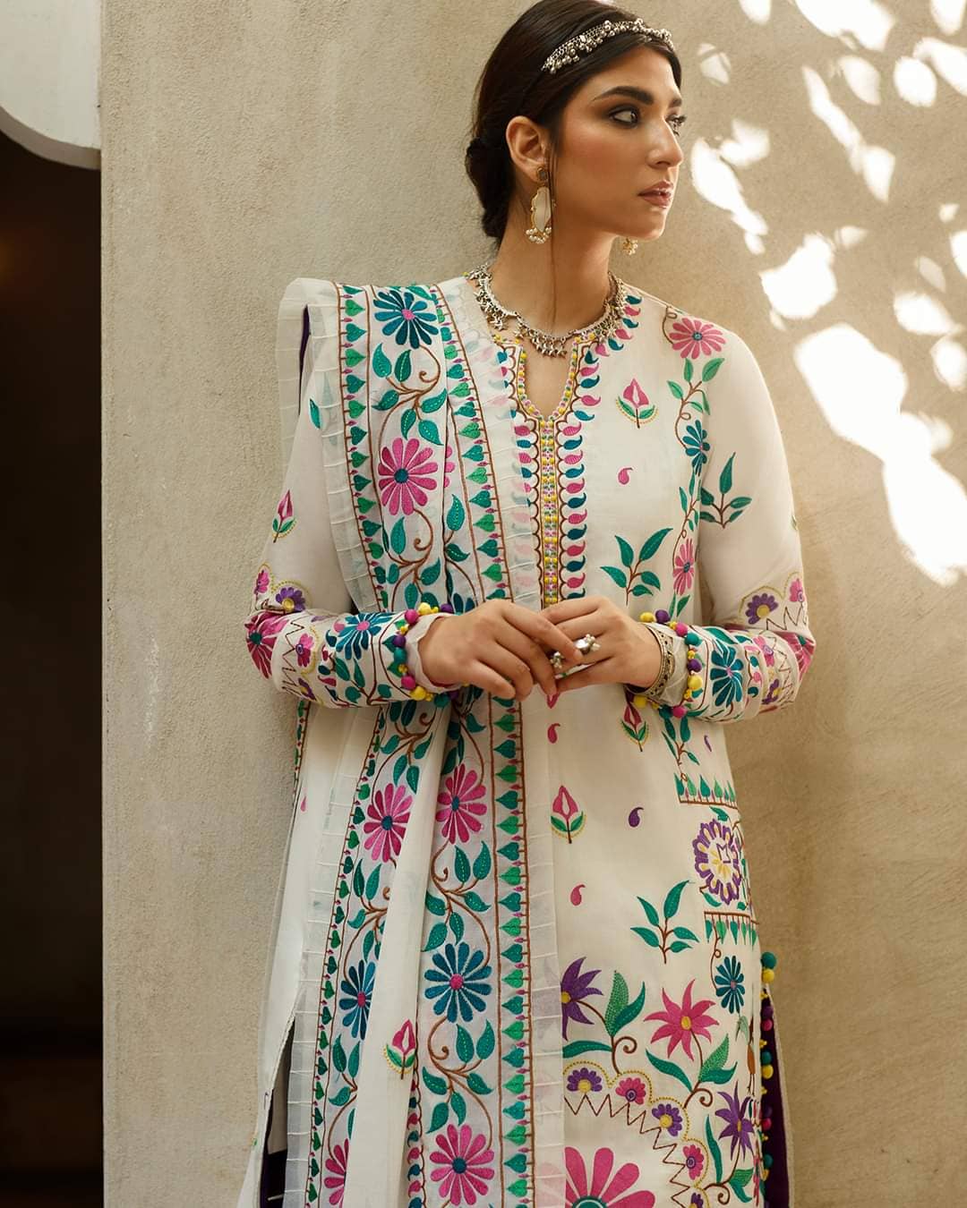 img_zaha_lawn_22_awwal_boutique