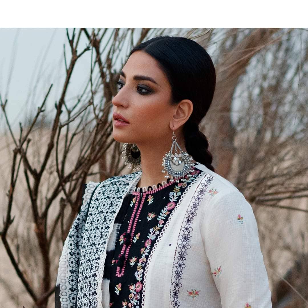 img_zaha_lawn_22_awwal_boutique