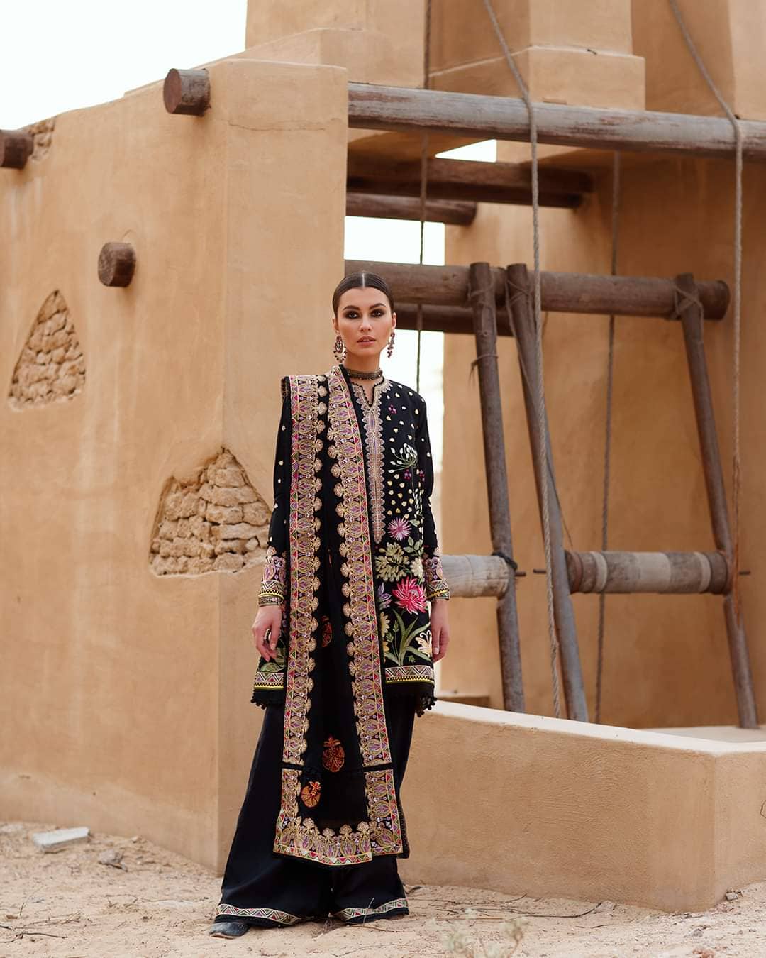 img_zaha_lawn_22_awwal_boutique