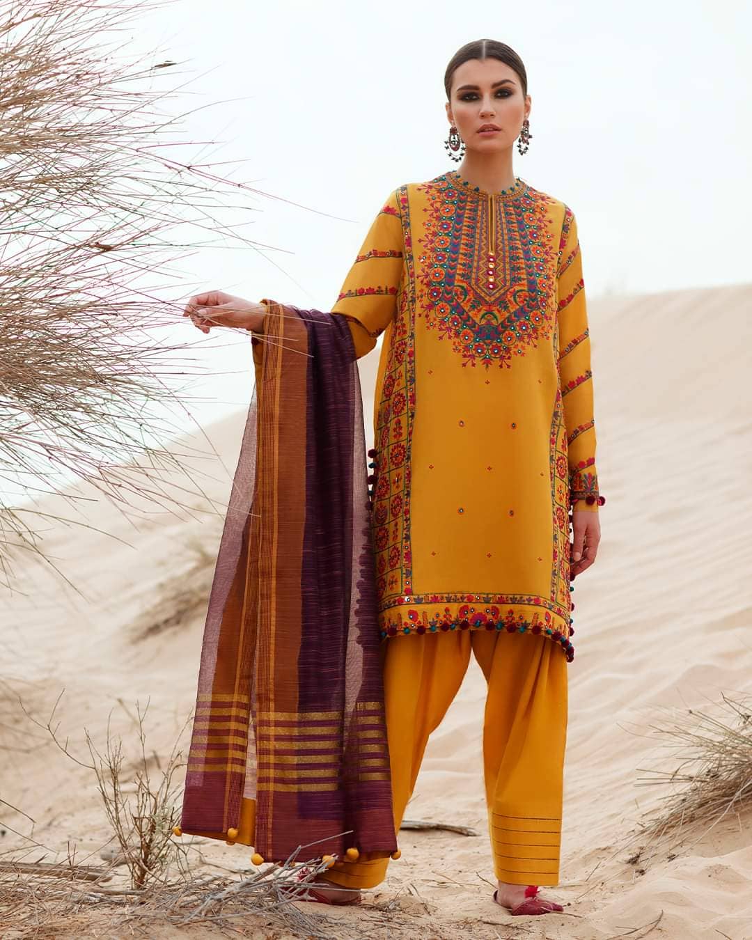 img_zaha_lawn_22_awwal_boutique