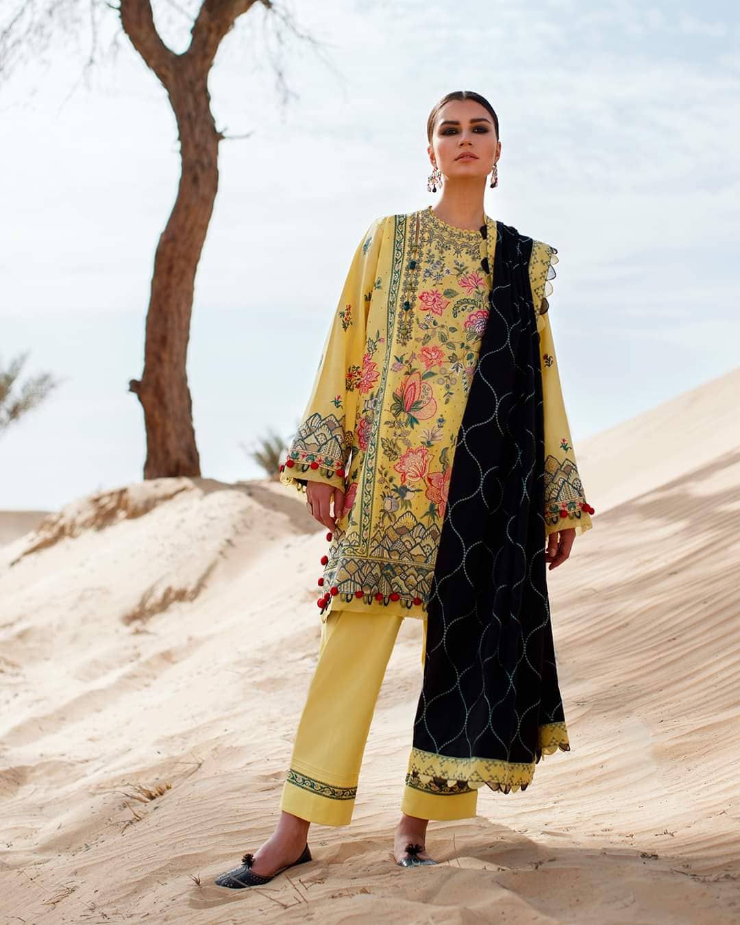 img_zaha_lawn_22_awwal_boutique