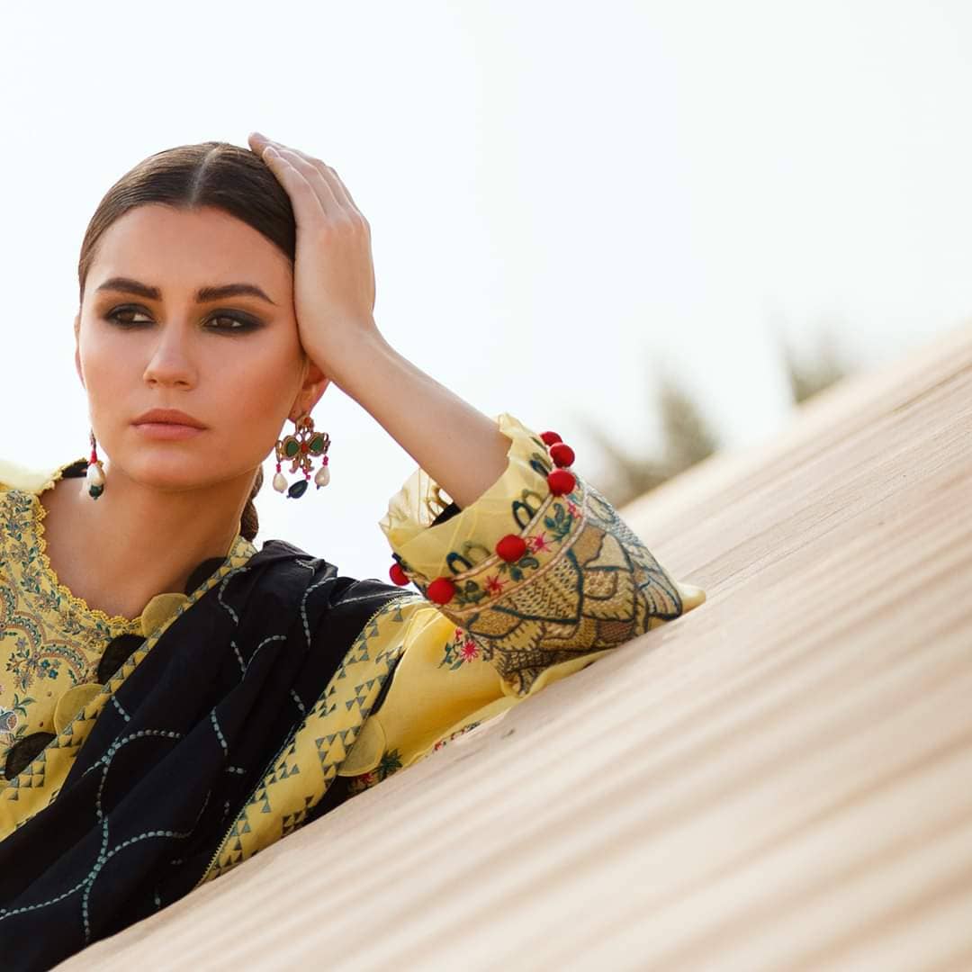 img_zaha_lawn_22_awwal_boutique