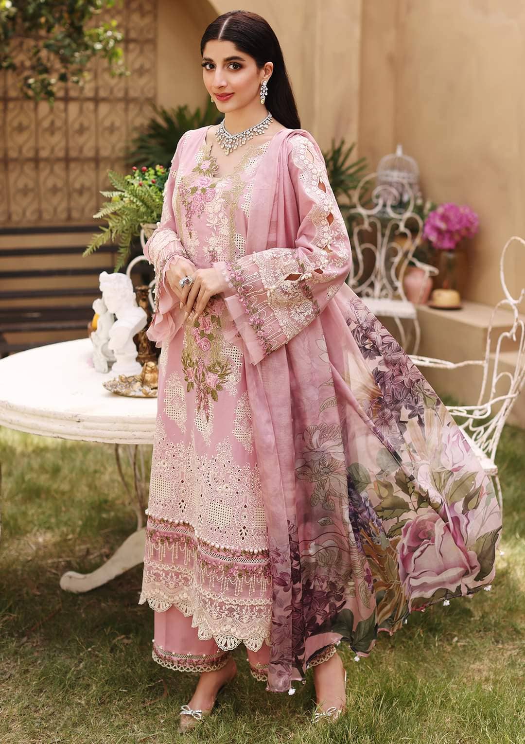 img_elaf_luxury_lawn_22_awwal_boutique