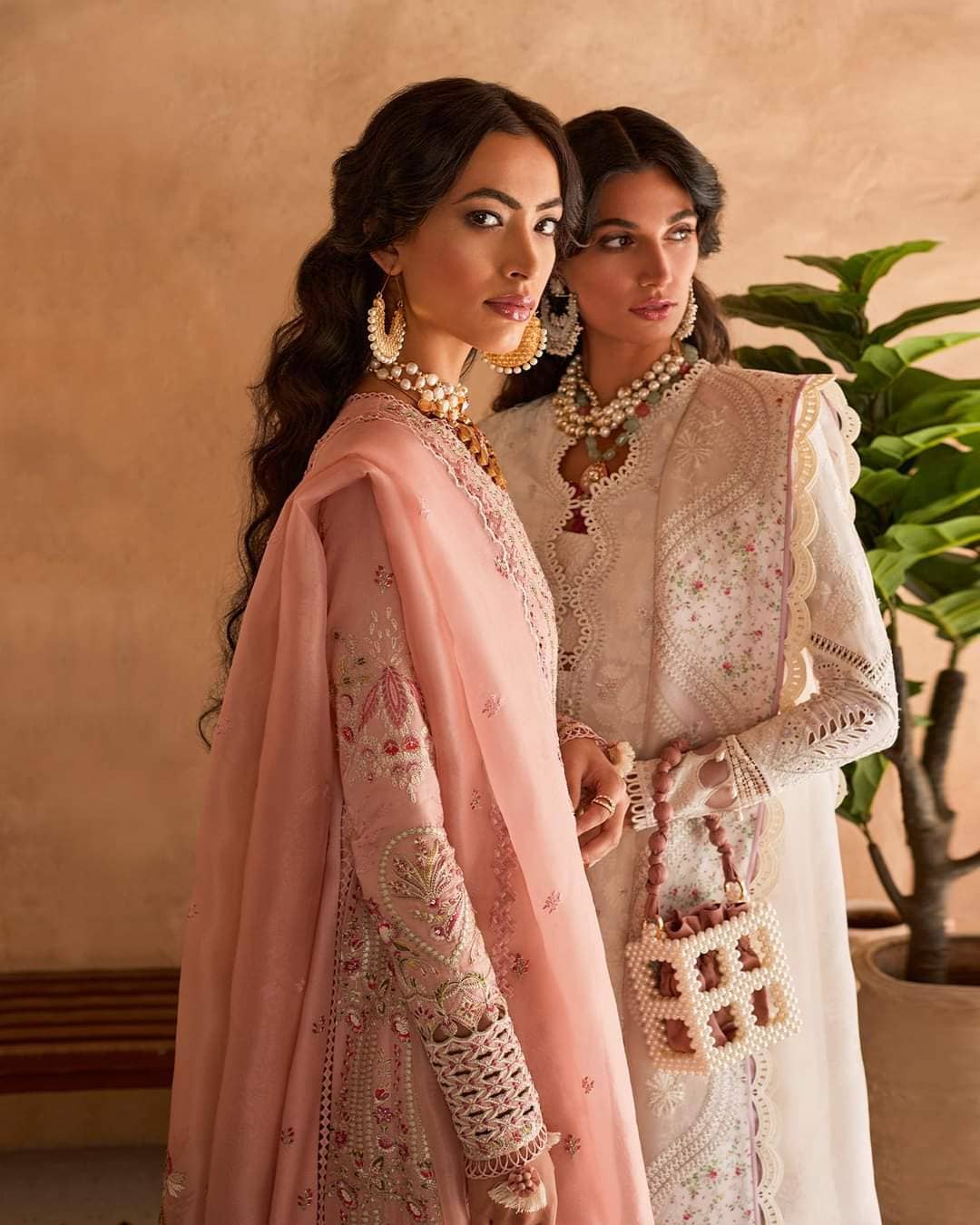 Suffuse by Sana Yasir Lawn/Asra