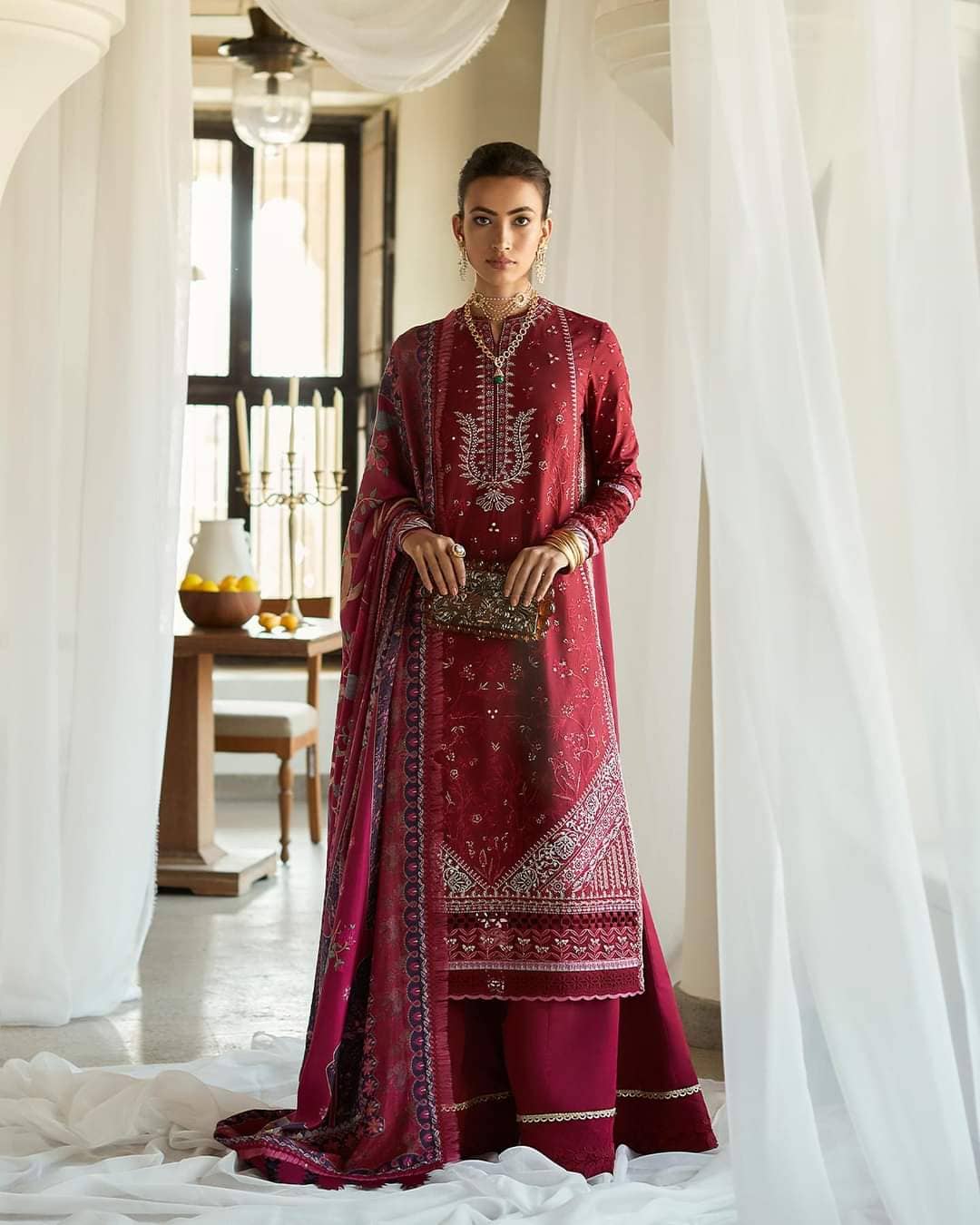 img_suffuse_lawn_collection_22_awwal_boutique