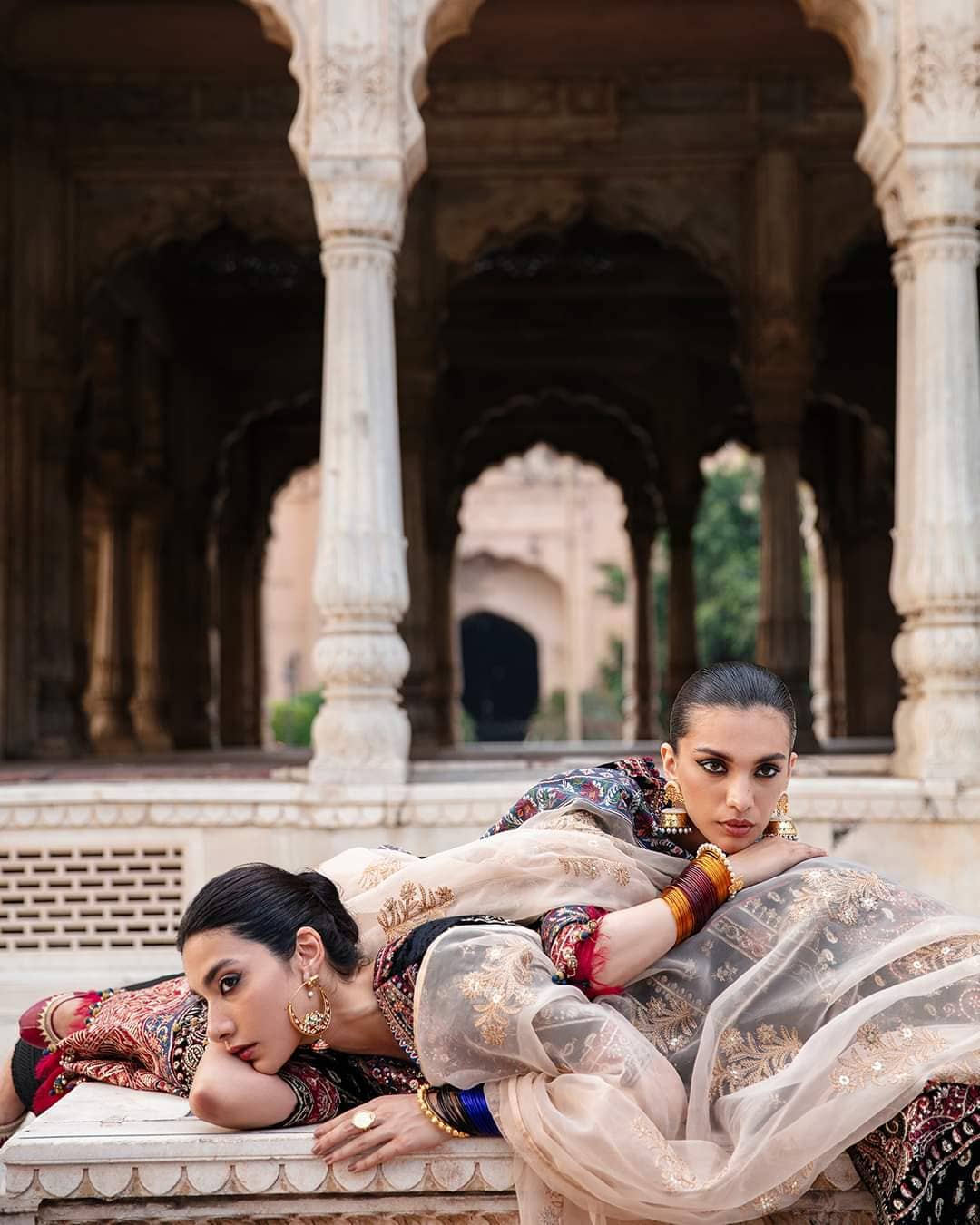 img_sana_safinaz_winter_luxury_awwal_boutique