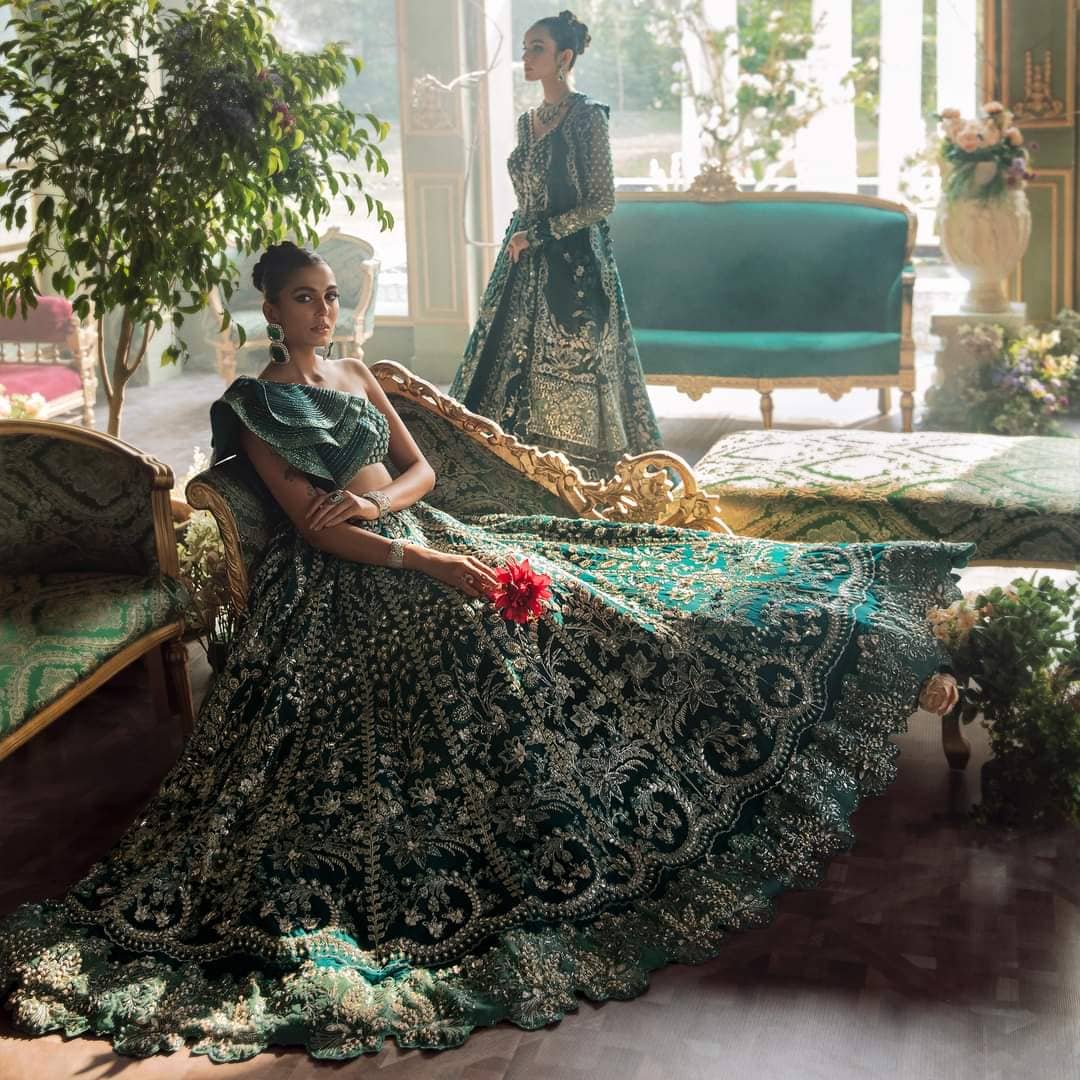 Img_republic_womens_wear_wedding_lehanga_awwal_boutique